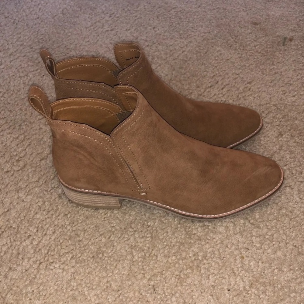 Ankle boots